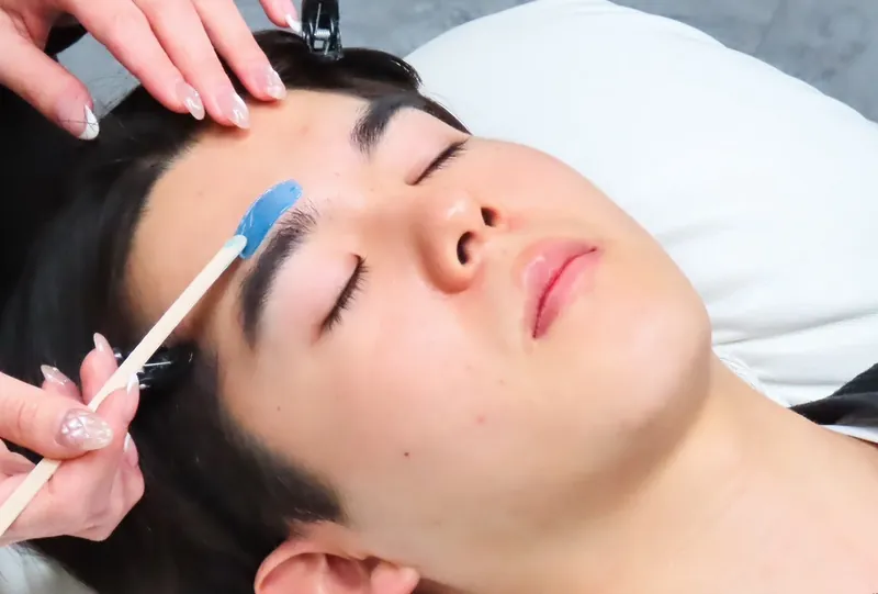 眉毛ワックス